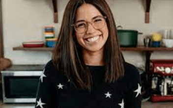 How Much Is Molly Yeh Worth